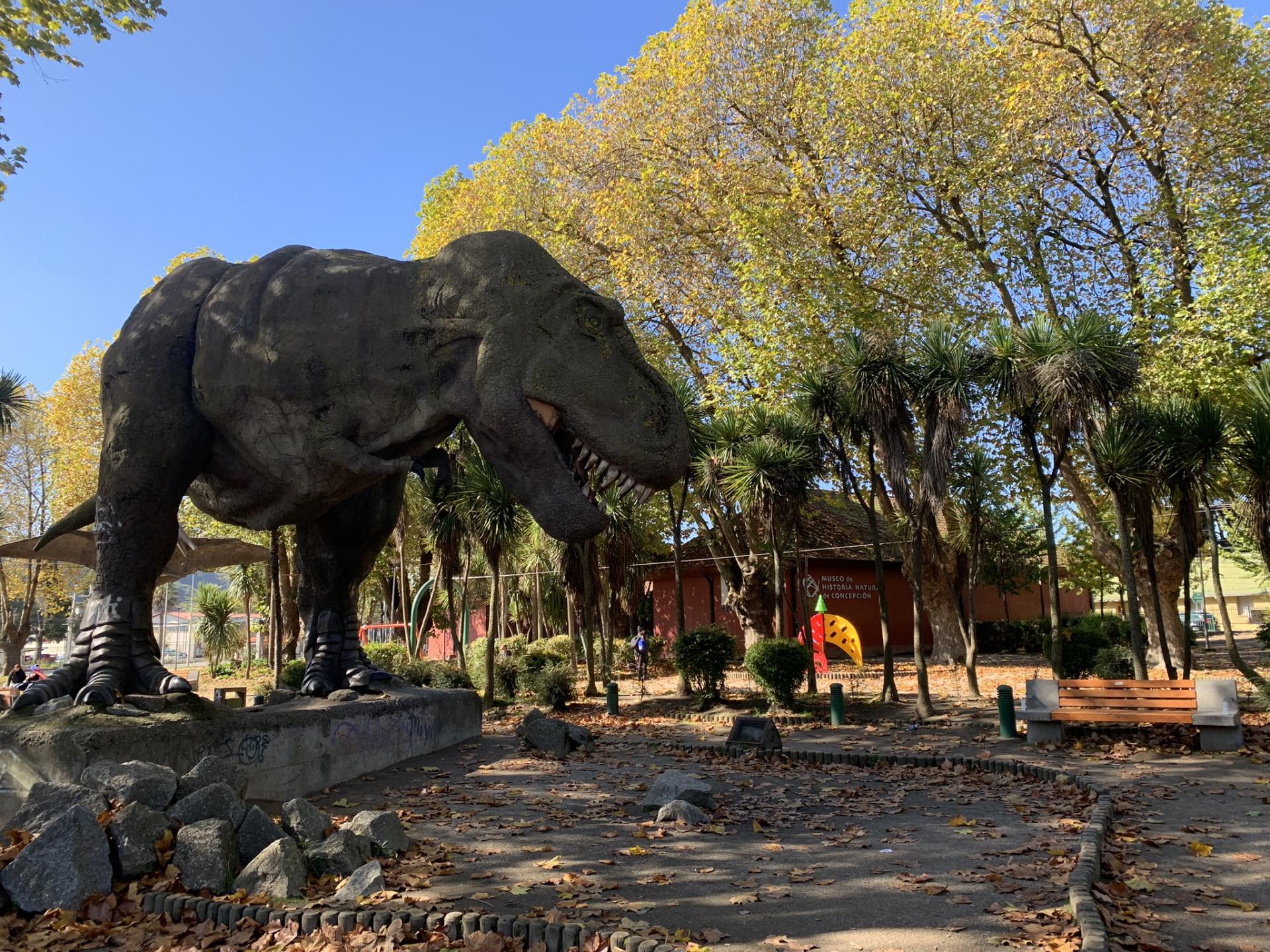 plaza jurásica