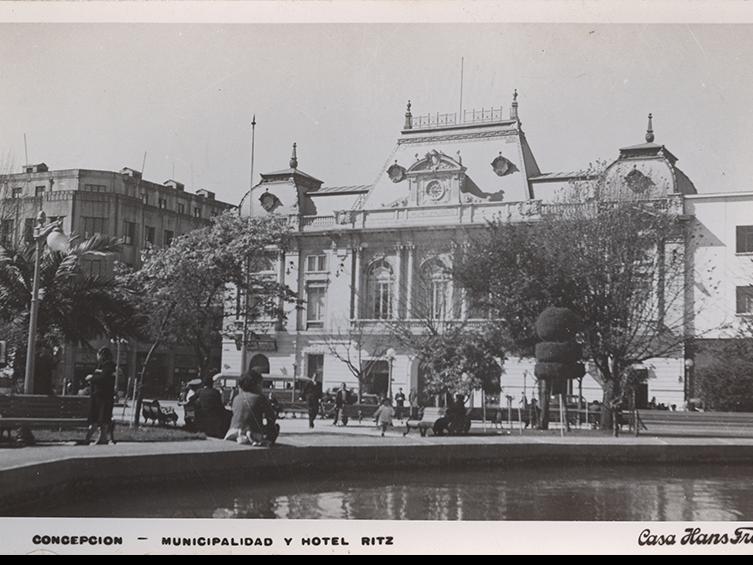 Palacio Consistorial y Hotel Ritz
