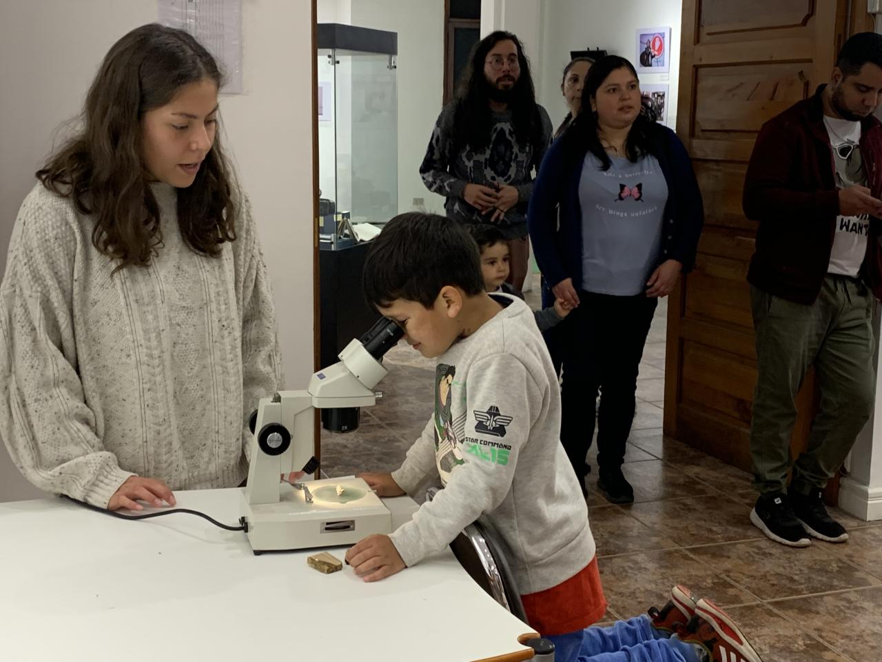 Exhibición Geológica y Paleontológica