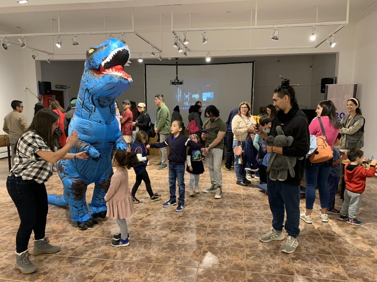 Exhibición Geológica y Paleontológica