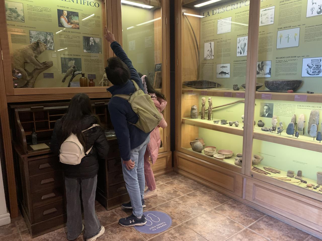 Visitando el Museo - Día 1
