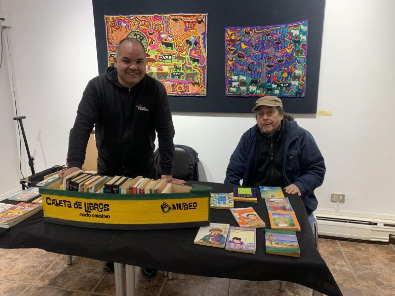 Caleta de libros en el Trueke del Museo